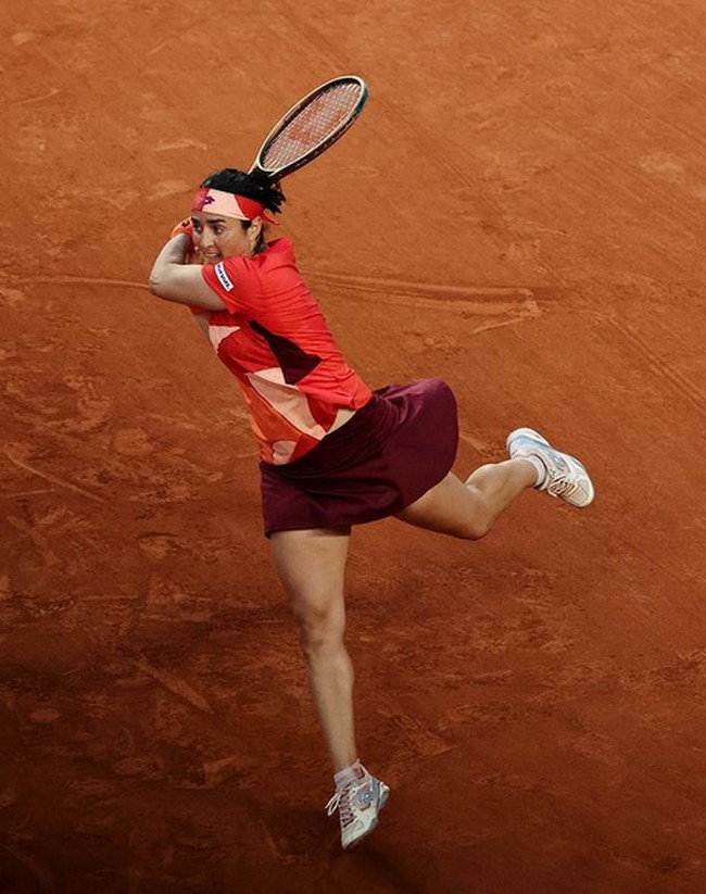 Ons Jabeur menduduki peringkat ke-2 WTA (Asosiasi Tenis Wanita). Sementara di Arab, Jabeur menempati peringkat pertama. Foto: dok. Instagram/ @onsjabeur