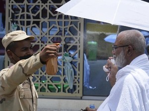 2.000 Jemaah Haji di Arab Saudi Dilanda Stres Akibat Panas Ekstrem!