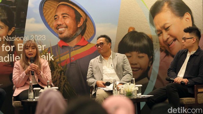 Menyambut momen Hari Keluarga Nasional, Bayer, perusahaan di bidang Life Science terkait kesehatan menggaungkan semangat #JadiLebihBaik melalui sains dan teknologi.