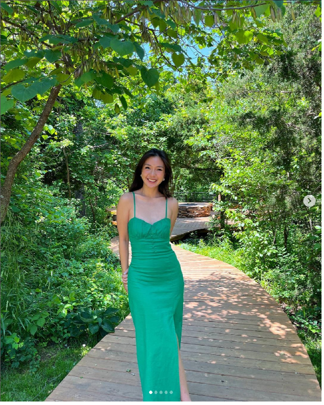 Saat itu netizen juga kagum dengan sikap Shi Qi saat menjelaskan pada para muridnya soal apa arti sebenarnya dari emotional damage. Foto: Dok. Instagram qiwiie