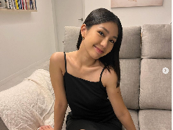 7 Foto Guru SD Dulu Kecantikannya Viral Kini Dihujat Langgar Privasi Murid