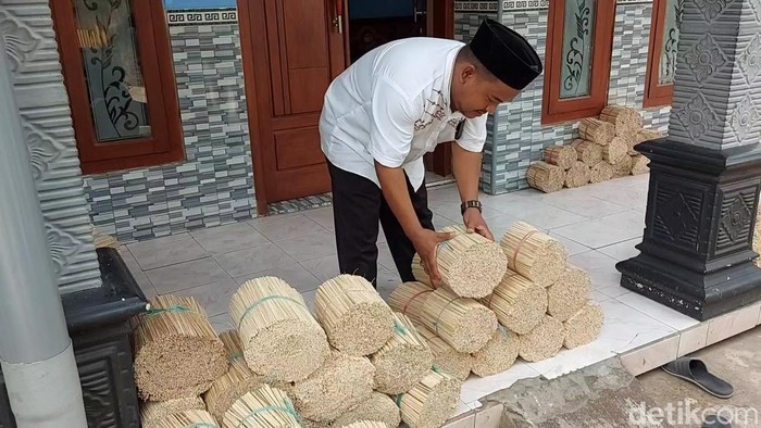 tusuk sate pasuruan