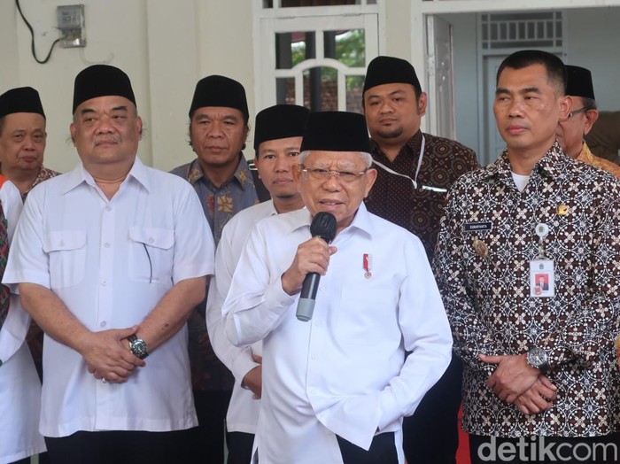 Wakil Presiden KH Maruf Amin di Pondok Pesantren Hajar Aswad, Kalurahan Kampung, Kapanewon Ngawen, Kabupaten Gunungkidul, DIY, Selasa (27/6/2023).