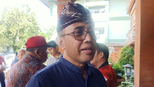 Wali Kota Denpasar I Gusti Ngurah Jaya Negara di kantor Wali Kota Denpasar, Bali, Selasa (27/6/2023).