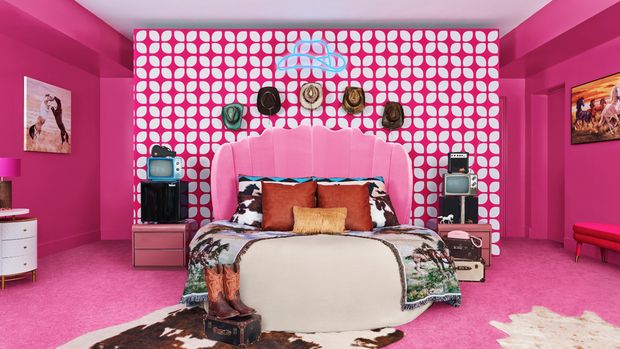 Rumah Ken (Ryan Gosling) di film Barbie (2023).