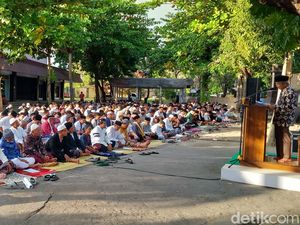 Eks Ketua KPK Busyro Muqoddas Beri Khotbah Idul Adha di GOR Gelarsena Klaten