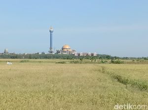 Mahfud Bilang Al-Zaytun Tak Dibubarkan: Dibersihkan Jika Ada Kotorannya
