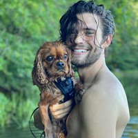 Terpilihnya David Corenswet sebagai Superman disambut antusias oleh para penggemar DC. Banyak yang menilai sosoknya sangat cocok memerankan pahlawan super dari Planet Krypton itu. Foto: Instagram/@davidcorenswet