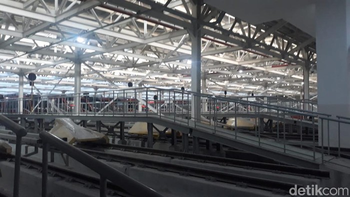 Depo LRT Jabodebek di Kawasan Bekasi Timur
