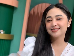 House Tour Rumah Dewi Perssik, Ada Lift hingga Dapur Khusus ART