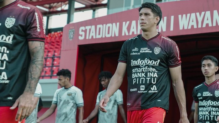 Pemain belakang asal Thailand yang baru direkrut Bali United, Elias Dolah.