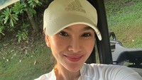 Setelah mencoba olahraga dan bertemu banyak orang, Gina Aditya bisa keluar dari fobia yang dimiliki. (Foto: dok Instagram)