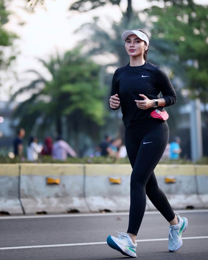 gina aditya