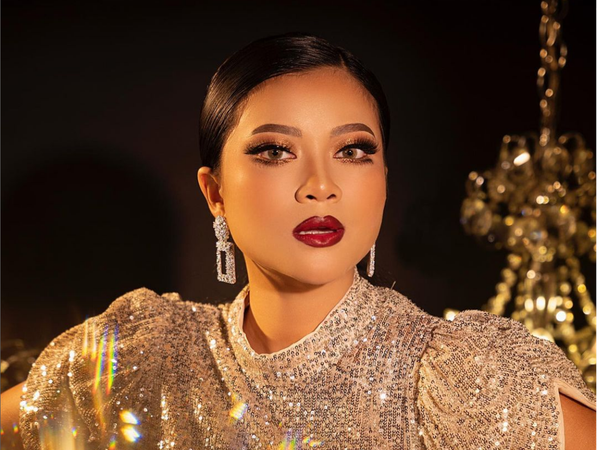8 Foto Hanum Mega, Selebgram yang Diselingkuhi Suami Saat Hamil