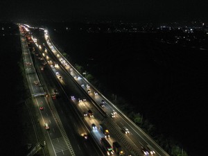 Contraflow Km 65-47 Tol Cikampek Arah Jakarta Selesai Diberlakukan