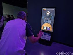 Merasakan Pengalaman Jadi Astronaut di Kennedy Space Center