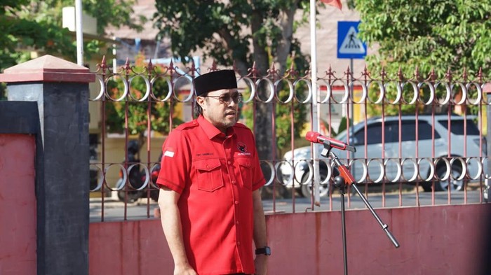 Ketua DPD PDI Perjuangan Jawa Barat Ono Surono