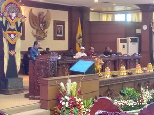 Koster Tolak Bawang Putih Impor Masuk Bali