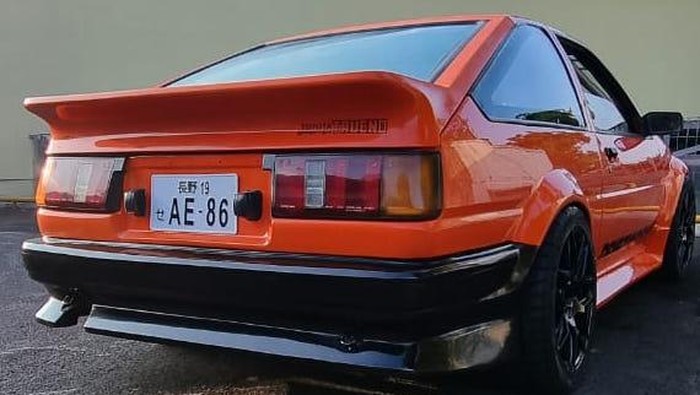 Lelang Sprinter Trueno AE86