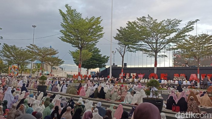 Makassar Warga Muhammadiyah di Kota Makassar, Sulawesi Selatan (Sulsel) telah melaksanakan salat Idul Adha 1444 H hari ini.