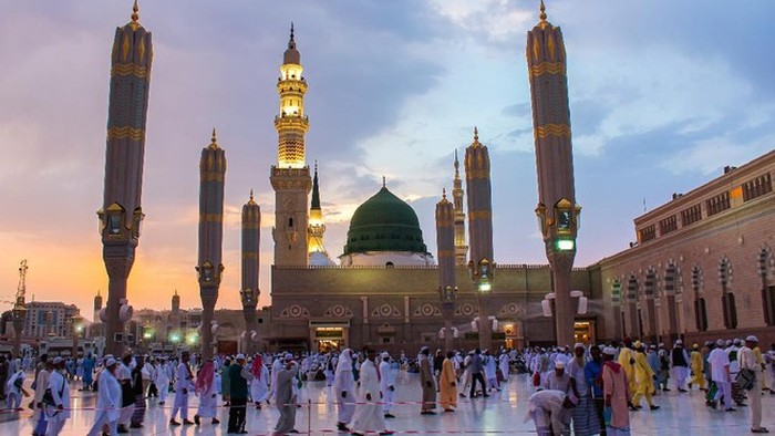 Masjid Nabawi di Madinah, Arab Saudi