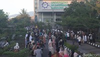 PP Muhammadiyah menetapkan Idul Adha jatuh pada, Rabu, (28/6/2023). PP Muhammadiyah menggunakan metode hisab hakiki wujudul hilal dalam penetapannya. (Foto: Wisma Putra/detikJabar)
