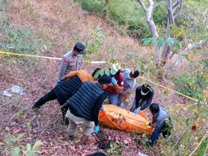 Terungkap Identitas Mayat Penuh Luka Bacok di Pantai Tampora Situbondo