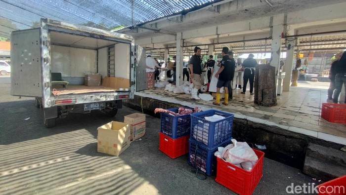 Rumah Potong Hewan Surabaya Rumah Potong Hewan Surabaya
