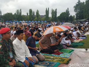 Salat Id Muhammadiyah Pacitan Berlangsung Khusyuk Meski Diguyur Hujan