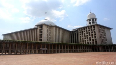 Istiqlal, Masjid Terbesar di Asia Tenggara yang Mampu Menampung 200 Ribu Jemaah
