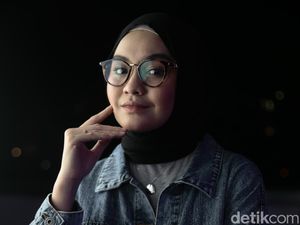 Salma Salsabil, Penyanyi Kaki Lima Jadi Idola