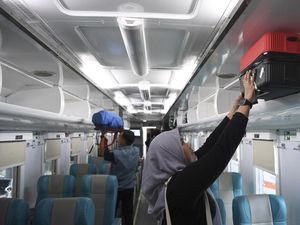 KA Sancaka Dilempar Batu, 2 Penumpang Kena Serpihan Kaca