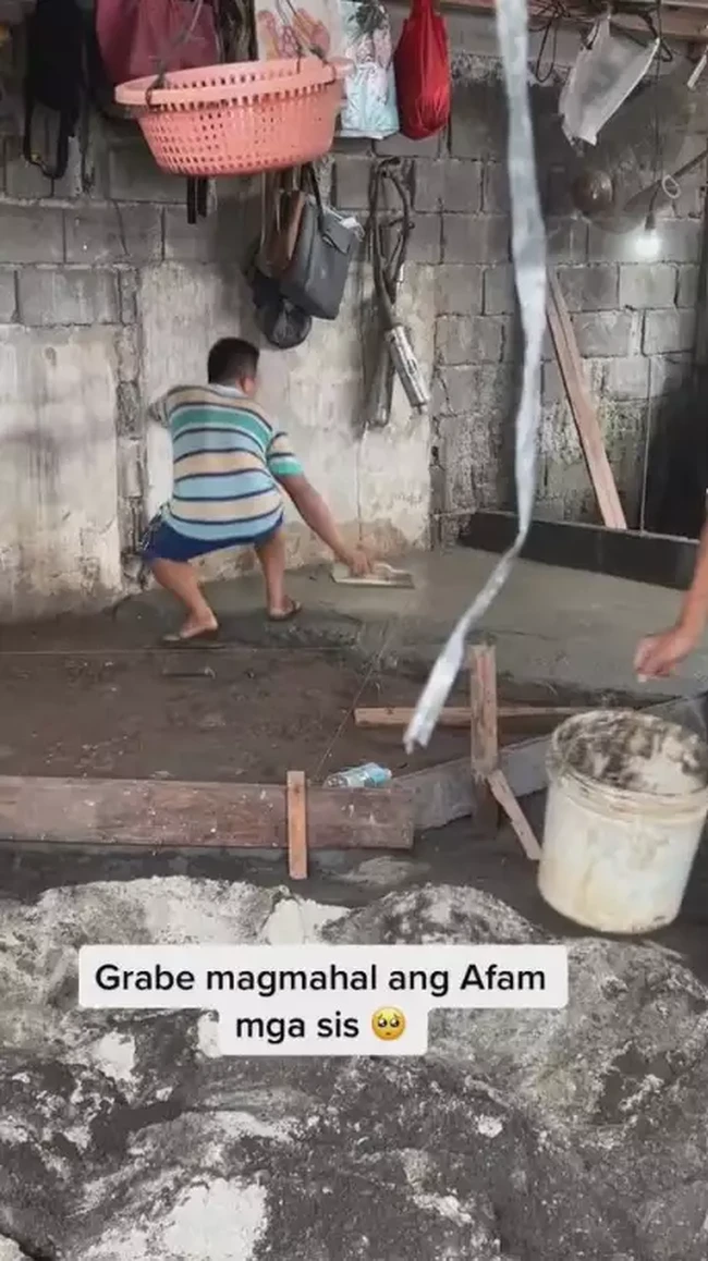 “Jadi pacarku orang AS mau merenovasi kamarku dan aku tidak menyangka hasilnya seperti ini,” tulis pemilik akun @yourkagudgurl itu. (Foto: TikTok/@yourkagudgurl)