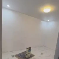 Kamar sudah hampir selesai dibangun. Tampak warna putih mendominasi. (Foto: TikTok/@yourkagudgurl)