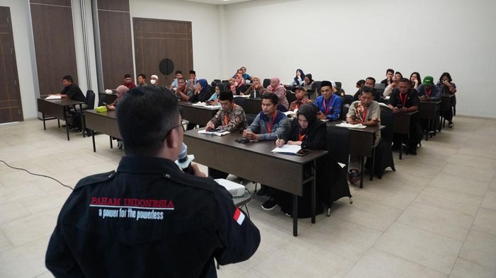 Unit Penelitian dan Pengabdian Masyarakat (UPPM) Fakultas Hukum Universitas Pancasila, berkomitmen dalam menjalankan Pengabdian Masyarakat yang berkualitas, terintegrasi, dan kolaboratif, demi tercapainya Masyarakat Cerdas Hukum dan Berkeadilan Pancasila.