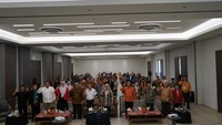 Fakultas Hukum memberikan pelatihan dan pendidikan paralegal yang bekerja sama dengan LBH Paham, kepada perwakilan masyarakat dan perwakilan organisasi perangkat desa yang berjumlah 40 peserta, dari lingkungan Kecamatan Cinangka. Fakultas Farmasi memberikan sosialisasi dan penyuluhan materi bertema “Bersama Bergerak Menuju kemandirian Pelayanan Kesehatan Berbasis Obat Tradisional”.