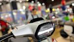 Lihat Lebih Dekat Skuter Listrik Viar EV1 yang Tampangnya Mirip Vespa