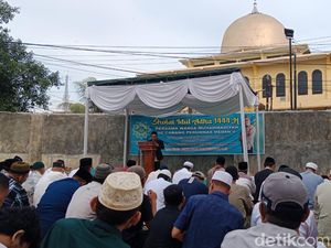 Warga Muhammadiyah Gelar Salat Idul Adha di GDM Perumnas Mandala