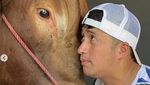 10 Momen Irfan Hakim Bersama Golden dan Wariso Sebelum Disembelih