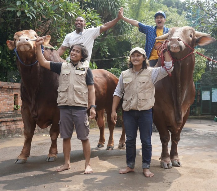 10 Momen Irfan Hakim Bersama Golden dan Wariso Sebelum Disembelih