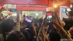 Antusias Warga Sambut Jokowi di Malioboro