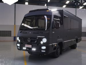 Potret Gaharnya Big Benz Commander, Bus yang Bikin AHY dan SBY Kepincut