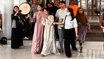 Foto: Dewi Perssik Menangis Usai Mediasi dengan Ketua RT