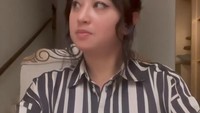 Sementara itu, kasus ini masih akan dilakukan mediasi untuk mengetahui duduk perkara. Sebab menurut pihak Dewi Perssik ada kesalahpahaman. Foto: Instagram/YouTube Dewi Perssik
