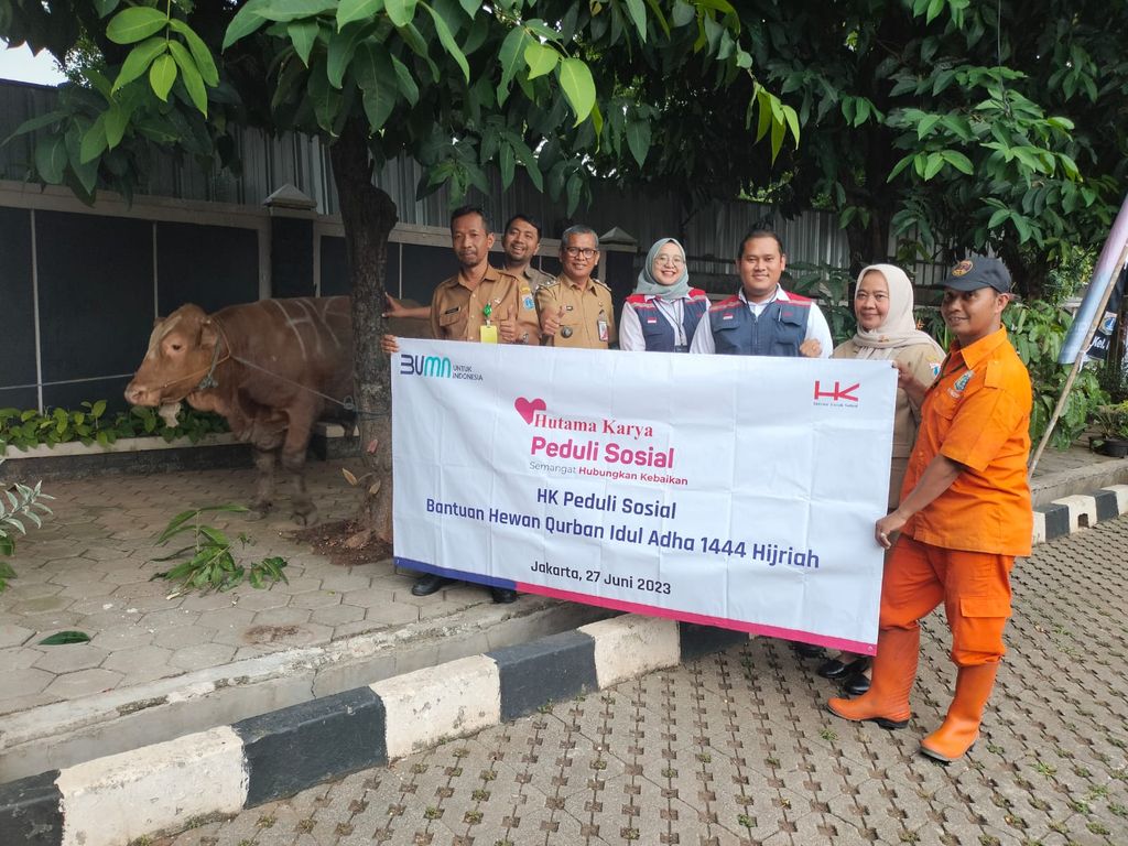 Executive Vice President (EVP) Sekretaris Perusahaan Hutama Karya Tjahjo Purnomo menyampaikan di tahun ini Hutama Karya menyediakan ratusan hewan kurban berkualitas.