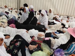 Curhat Jemaah Haji Tidur di Luar gegara Tenda di Arafah dan Mina Penuh Sesak