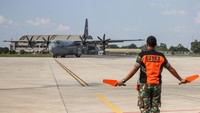 Pesawat C130J Super Hercules TNI AU yang kedua dari lima unit yang dipesan Pemerintah melalui Kementerian Pertahanan telah tiba di Indonesia.