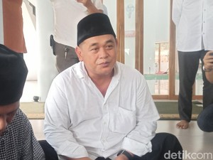 Sapi Kurban Dewi Perssik Jadi Polemik tapi Ketua RT Bilang Sudah Selesai