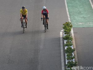Viral Biker Ngeyel Ditegur Keluar Jalur Sepeda, Polisi Ingatkan Bahayanya