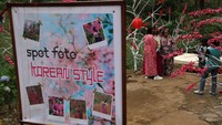 Ada spot foto ala Korea juga lho.  